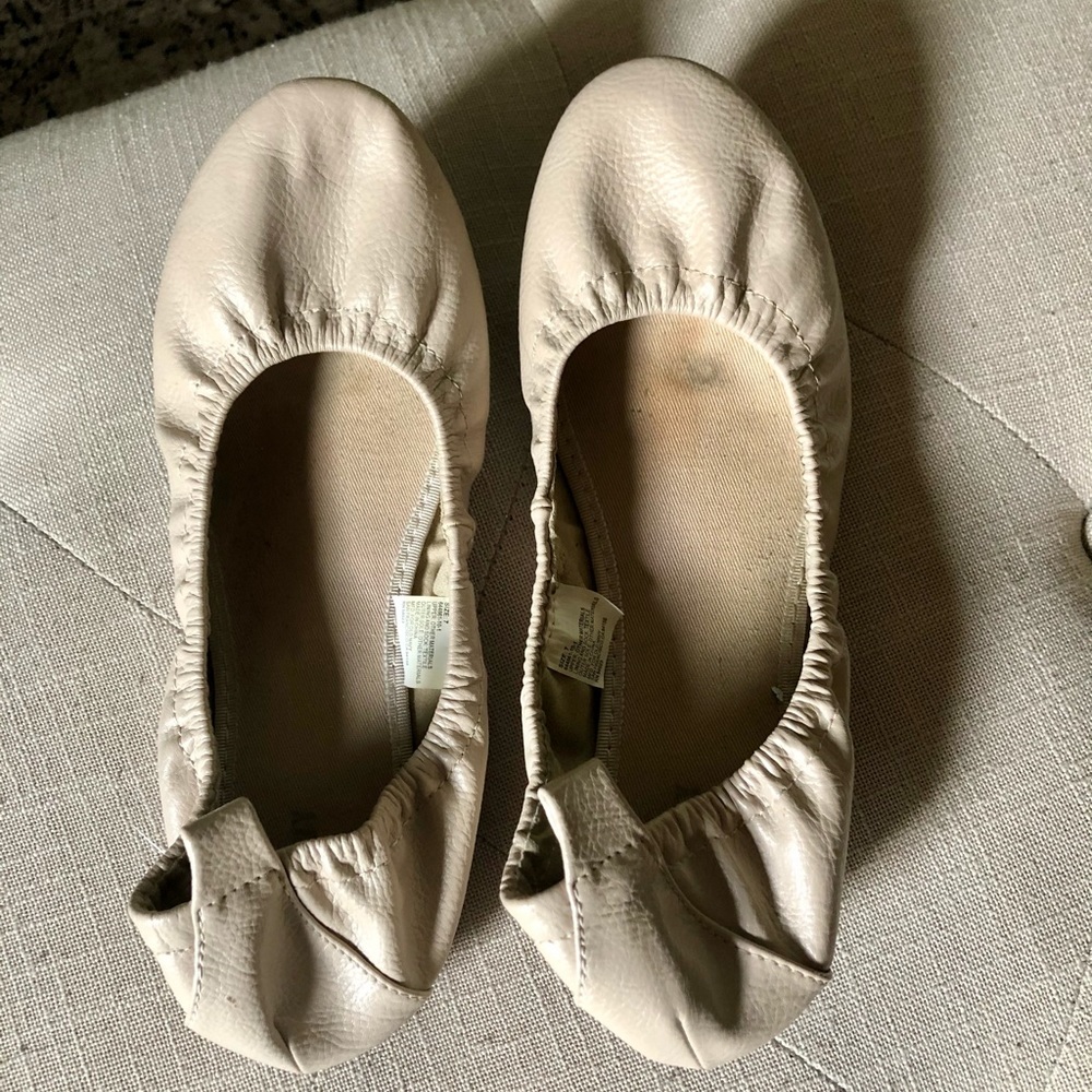 Old Navy Nude Flats